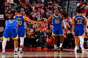 AG体育官网-关于勇士核心因伤宣布赛季报销，球队寻找替补方案的信息